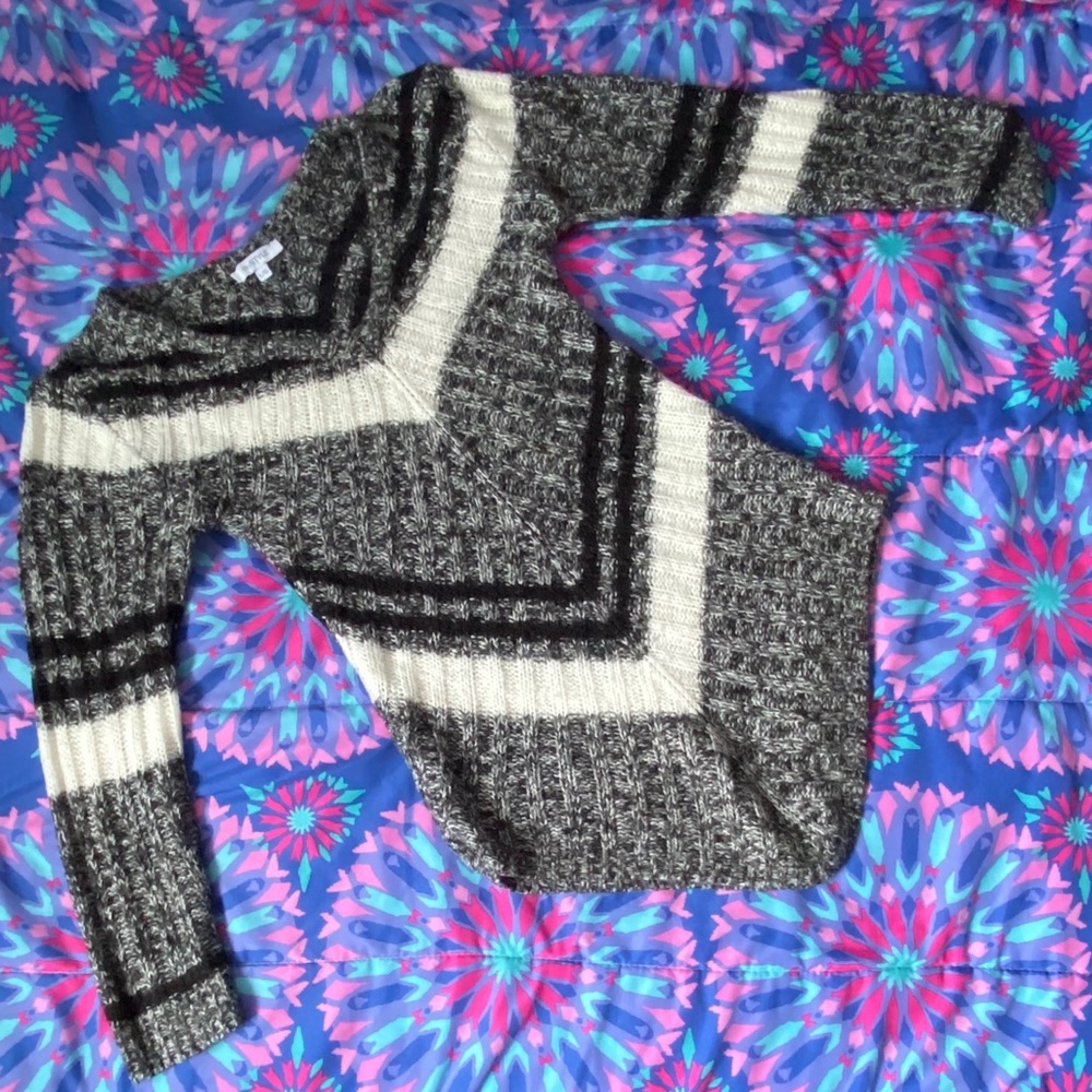 COZY SWEATER
